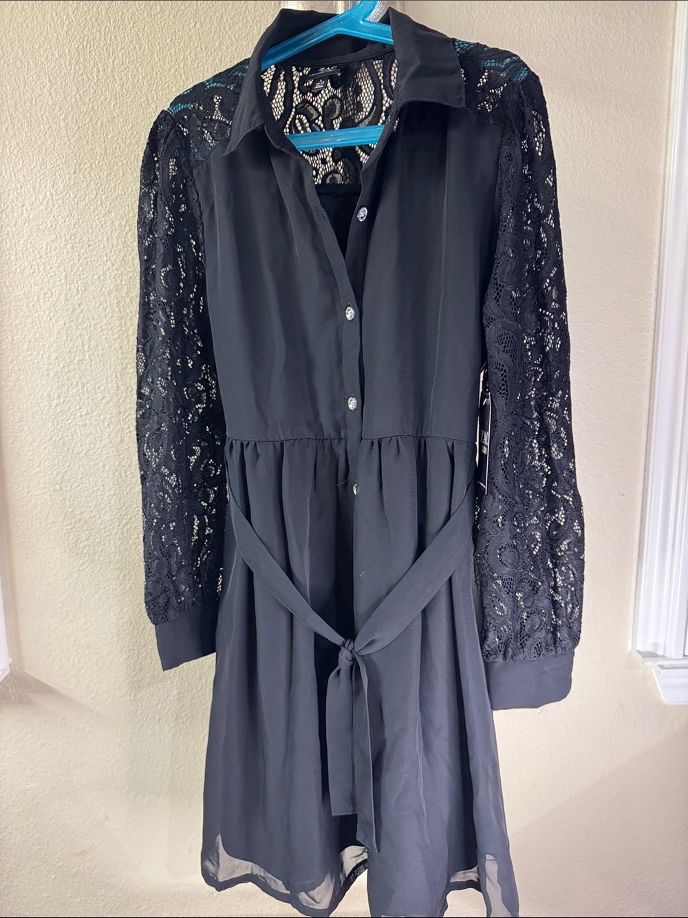 Black Lace-Sleeve Tie-Waist Shirt Dress - Kids